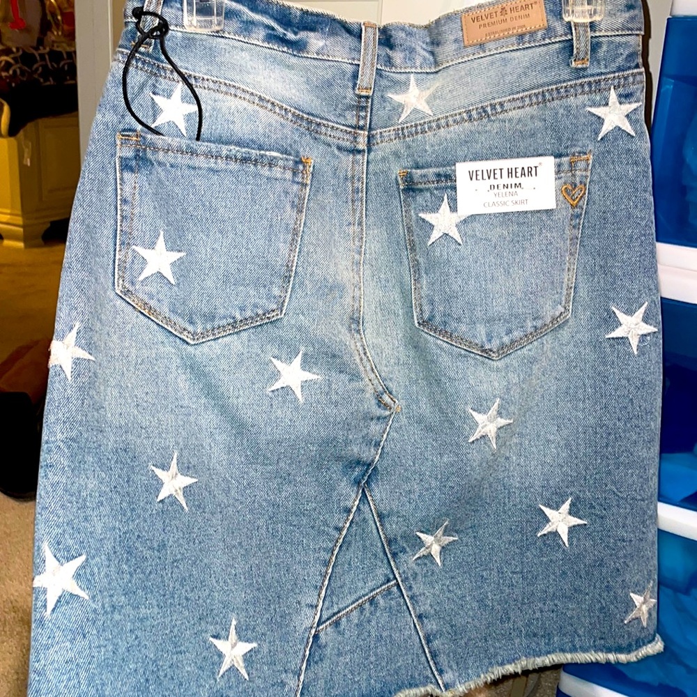 NWT* Womens HOT ALL DENIM EMBROIDERED SKIRT